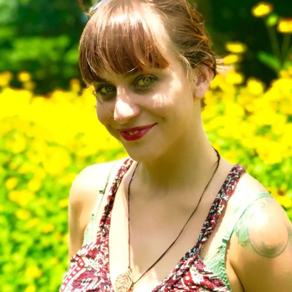 Meet your Posher, Patty - Picture 1 of 1